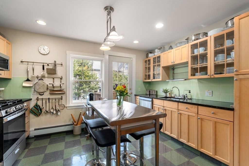 Interior, Kitchen, Pendant Lights, Recessed Lighting, Stainless Steel Appliances