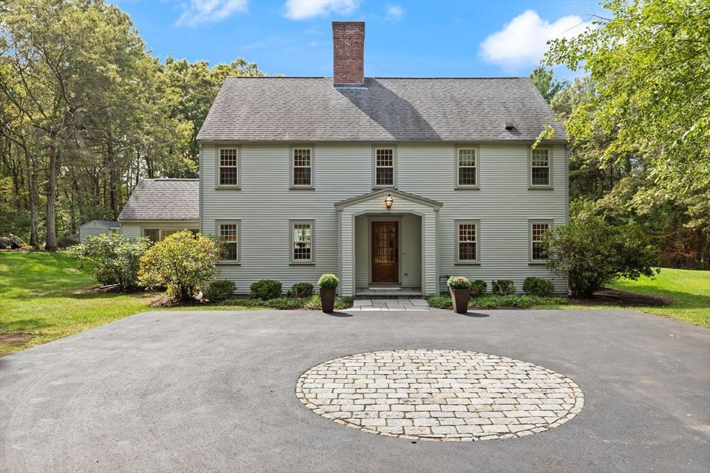 Backyard, Exterior, Facade, Georgian
