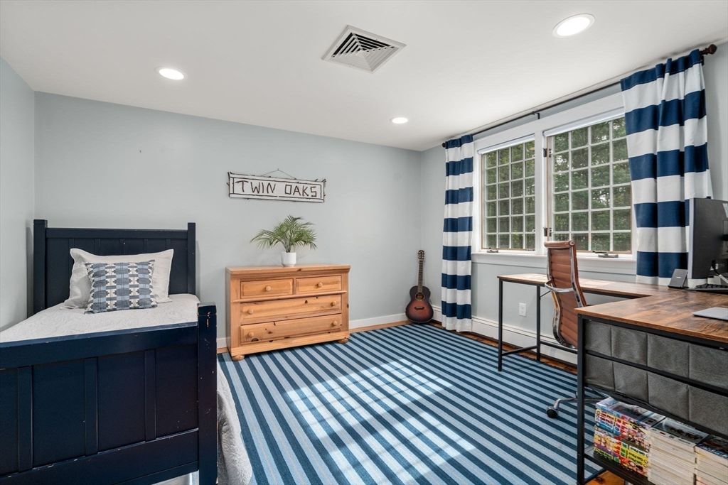 Bedroom, Home Office, Interior, Recessed Lighting