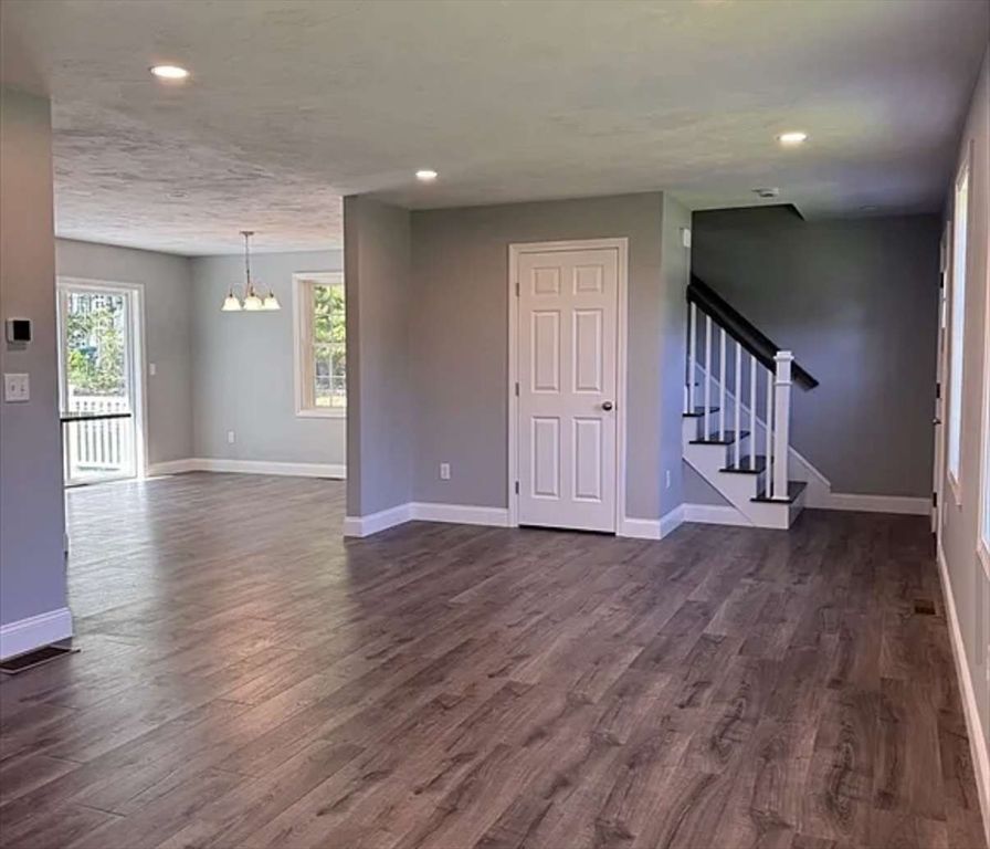 Empty room, Interior, Pendant Lights, Recessed Lighting, Wood Texture Flooring
