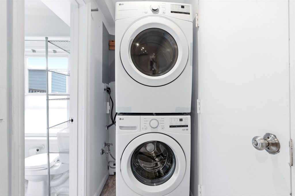 Interior, Utility Closets, Washer