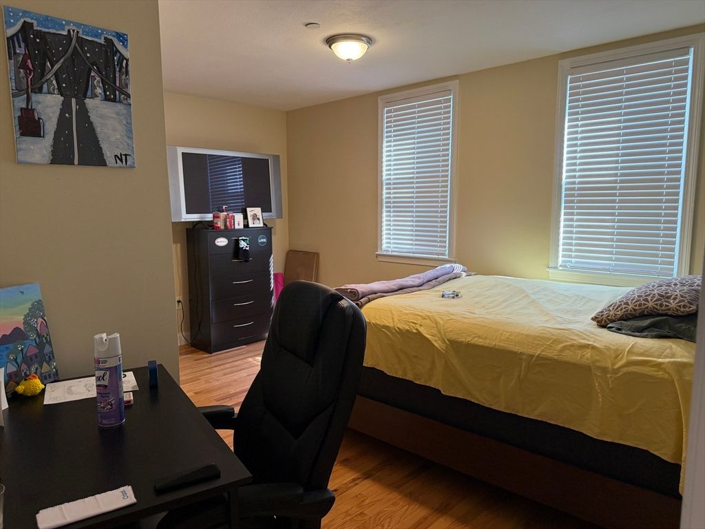 Bedroom, Home Office, Interior, Wood Texture Flooring