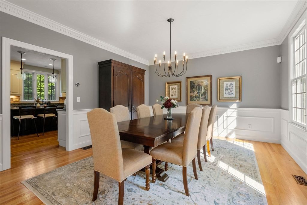 Chandelier, Dining room, Interior, Pendant Lights, Wood Texture Flooring