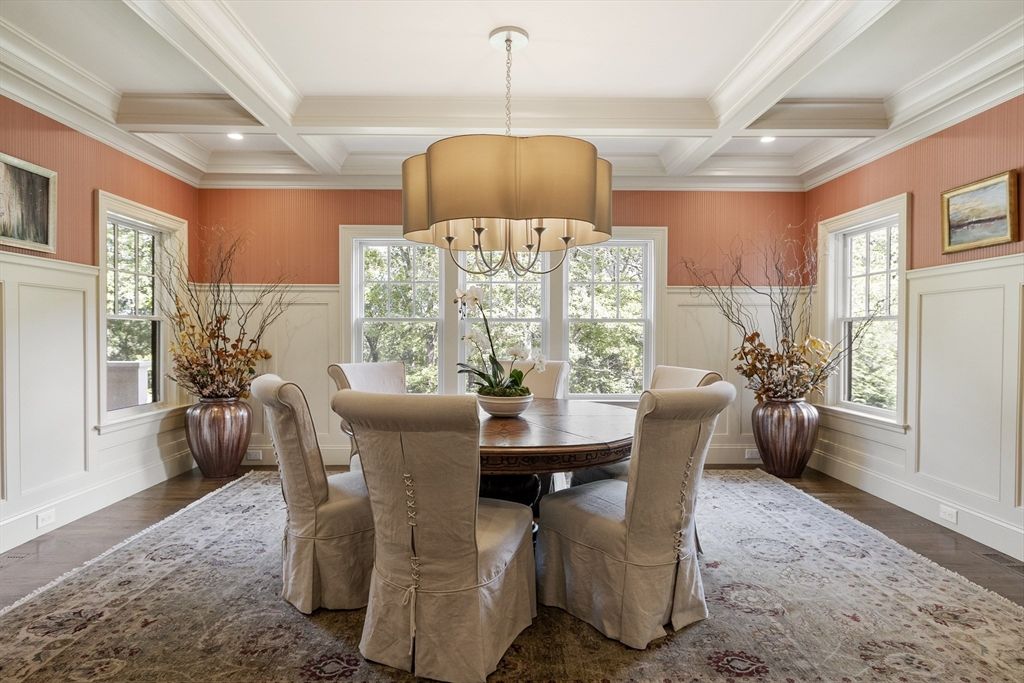 Chandelier, Dining room, Interior, Recessed Lighting, Wood Texture Flooring