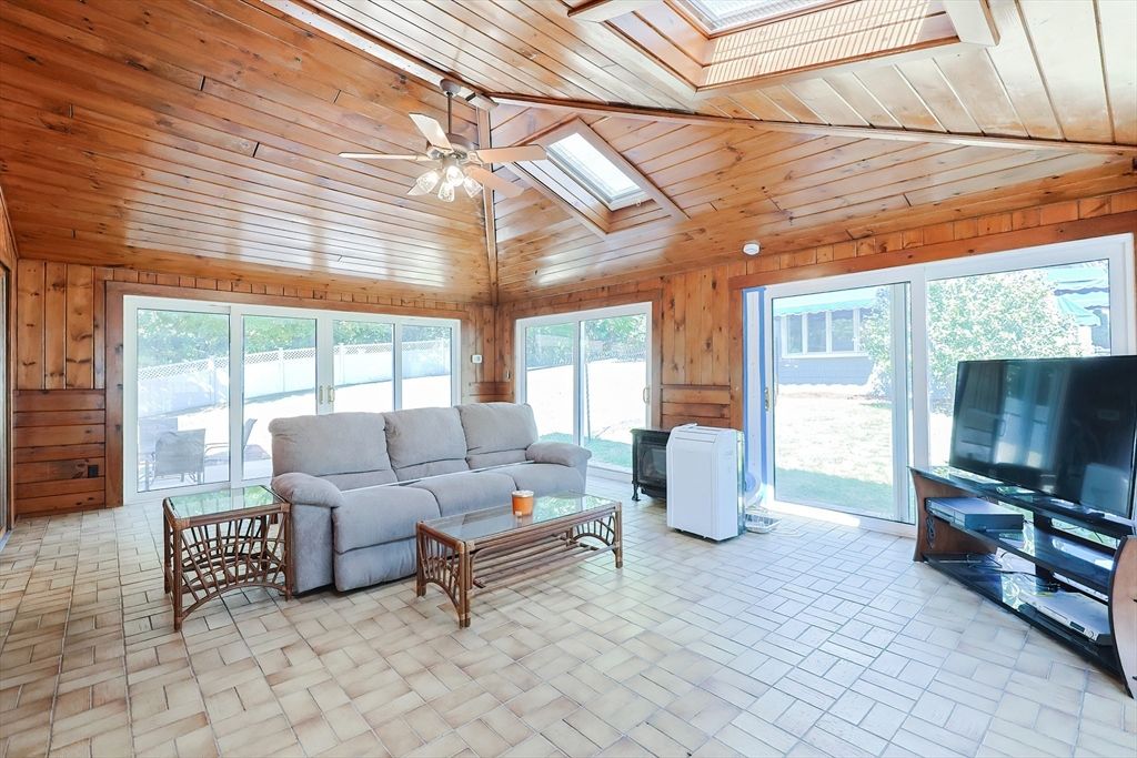 Interior, Living room, Wooden Ceilings, Wooden Walls