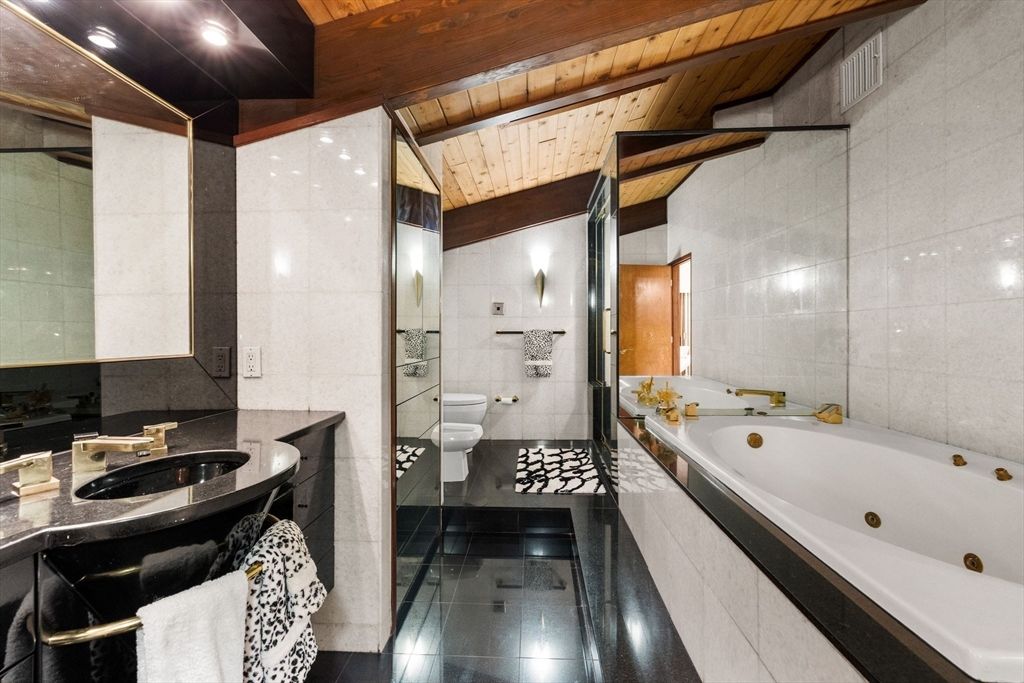 Bathroom, Dual Sink Vanities, Interior, Recessed Lighting, Wooden Beams, Wooden Ceilings