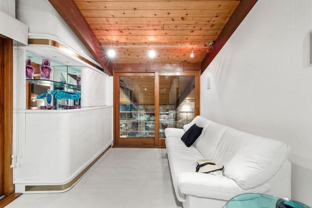 Interior, Recessed Lighting, Wooden Ceilings