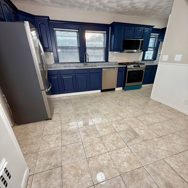 Interior, Kitchen, Stainless Steel Appliances