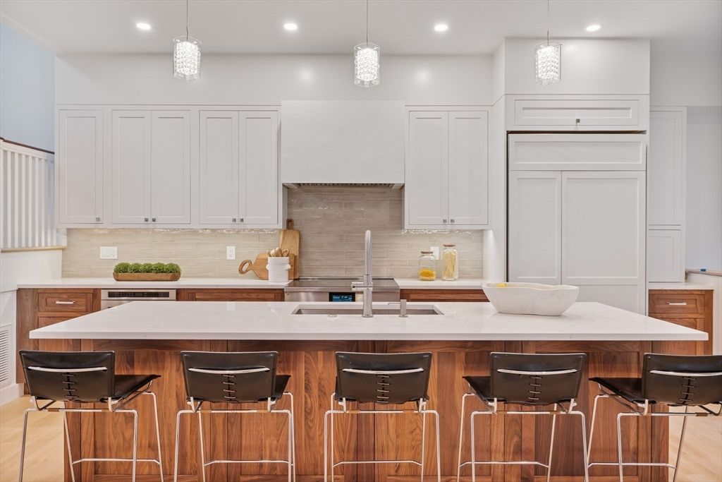 Interior, Kitchen, Pendant Lights, Recessed Lighting, Wood Texture Flooring