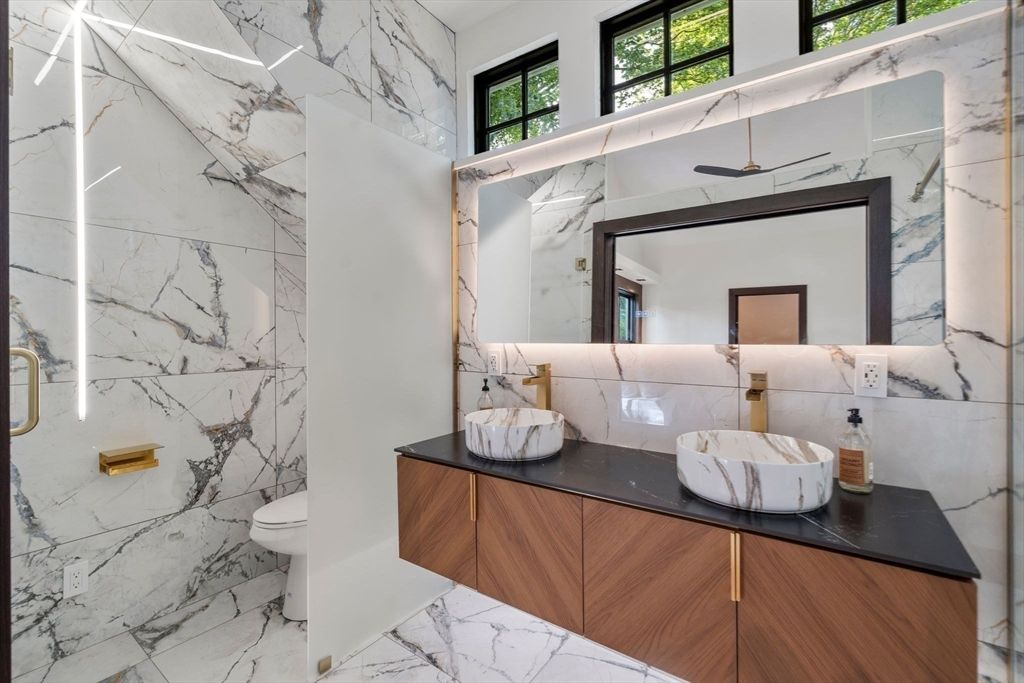 Bathroom, Dual Sink Vanities, Interior, Marble, Marble Walls