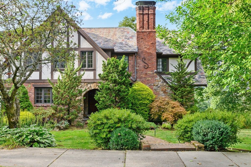 Exterior, Facade, Brick Facade, Tudor Revival