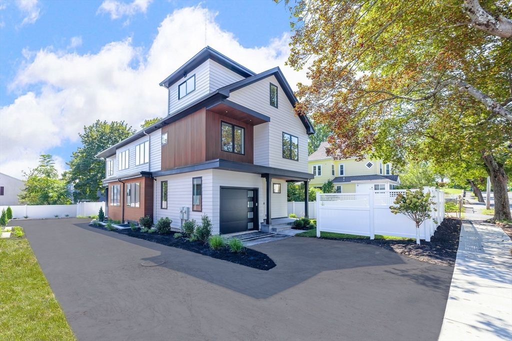 Attached, Exterior, Facade, Brick Facade, Farmhouse