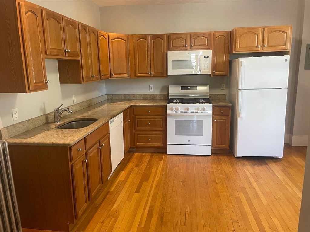 Interior, Kitchen, Wood Texture Flooring