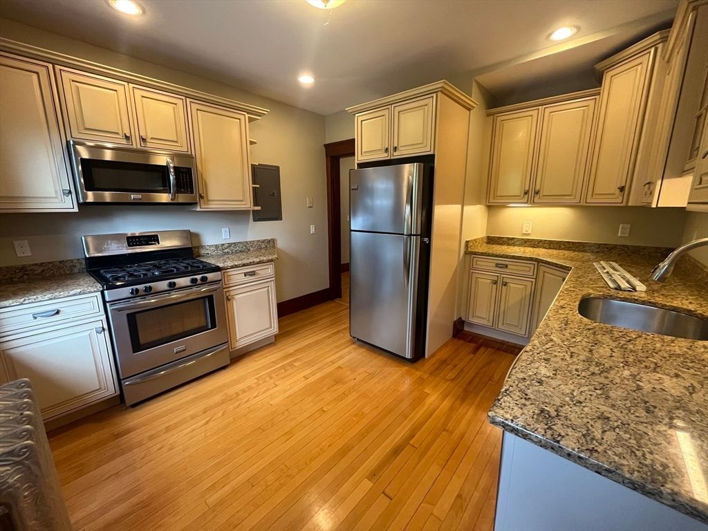 Interior, Kitchen, Recessed Lighting, Stainless Steel Appliances, Wood Texture Flooring