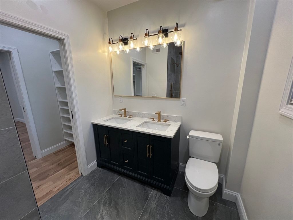 Bathroom, Dual Sink Vanities, Interior, Wood Texture Flooring