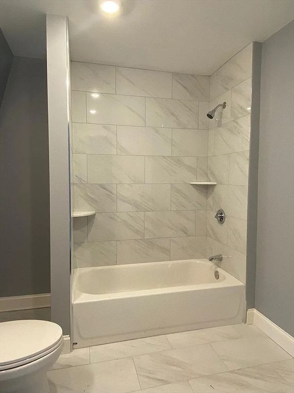 Bathroom, Interior, Marble Walls, Recessed Lighting