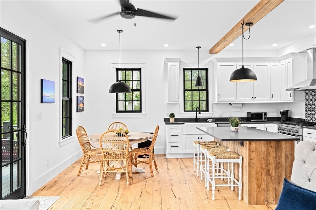 Dining room, Interior, Kitchen, Pendant Lights, Recessed Lighting, Stainless Steel Appliances, Wooden Beams, Wood Texture Flooring
