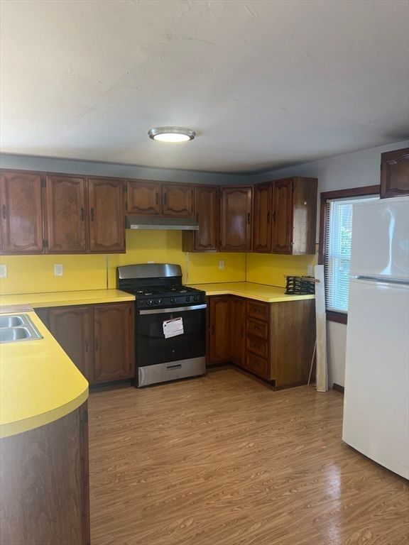 Interior, Kitchen, Wood Texture Flooring