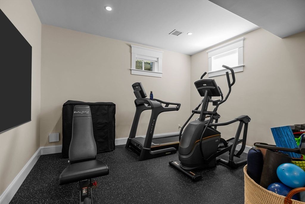 Fitness Equipment, Interior, Recessed Lighting