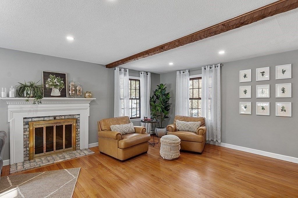 Fireplace, Interior, Living room, Recessed Lighting, Wooden Beams, Wood Texture Flooring