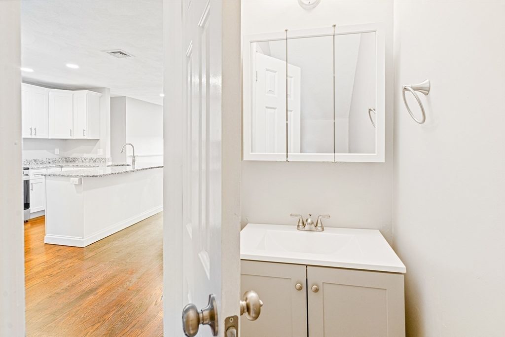 Bathroom, Interior, Recessed Lighting, Wood Texture Flooring