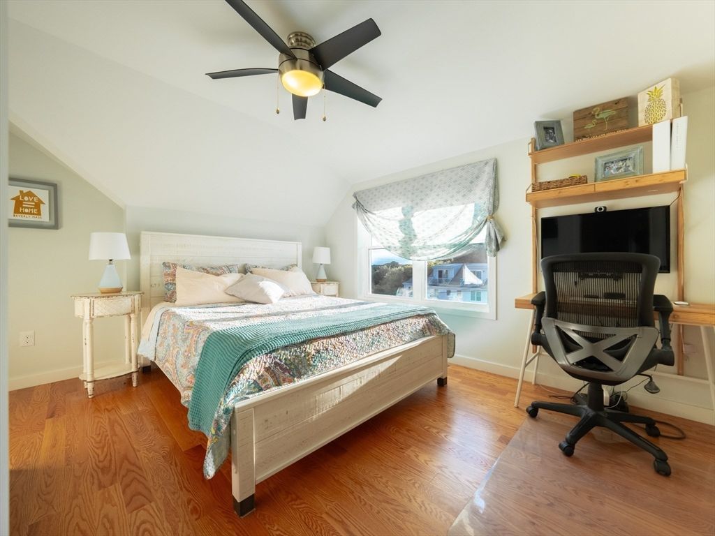 Bedroom, Home Office, Interior, Wood Texture Flooring