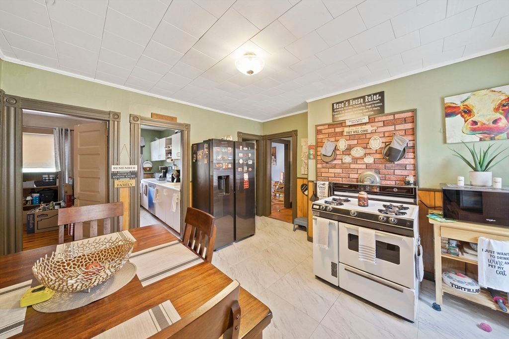 Dining room, Interior, Kitchen