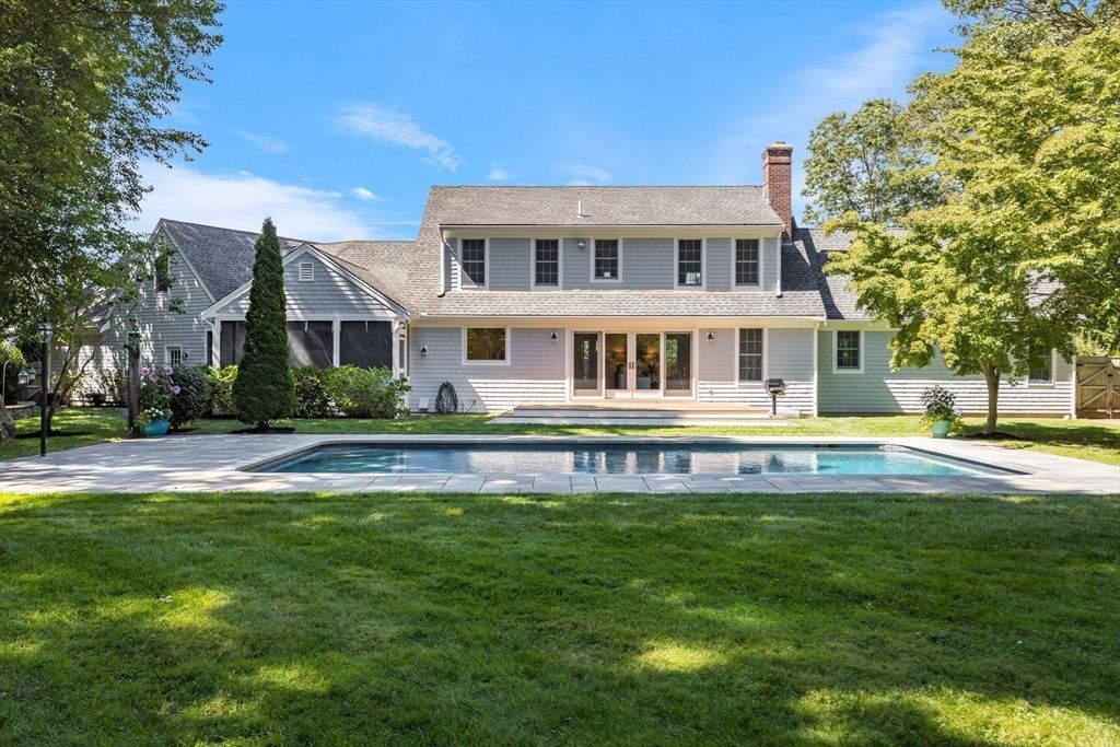 Backyard, Exterior, Pool