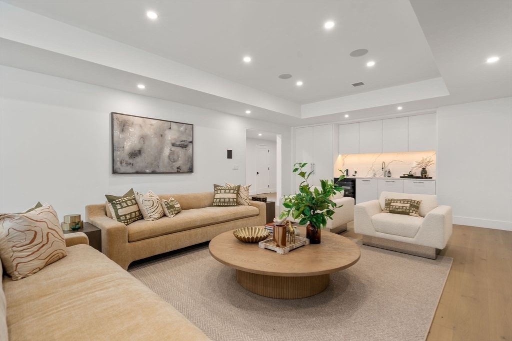 Interior, Living room, Marble Walls, Recessed Lighting, Wood Texture Flooring