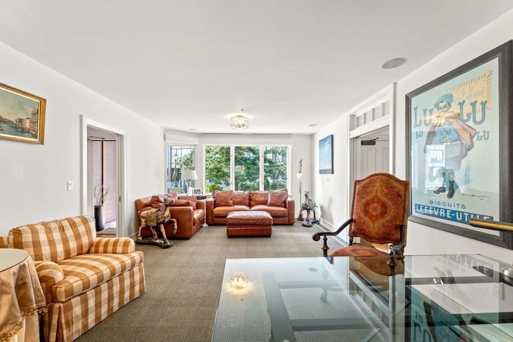 Interior, Living room