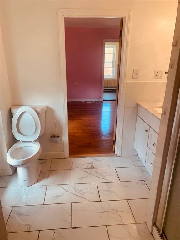 Bathroom, Interior, Marble, Wood Texture Flooring