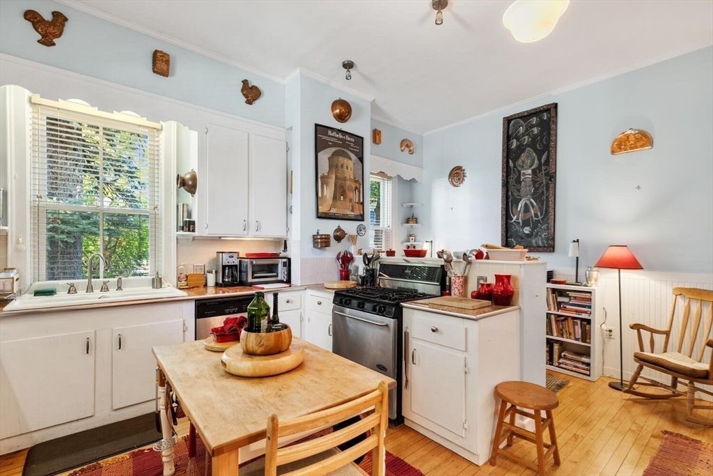 Interior, Kitchen, Wood Texture Flooring