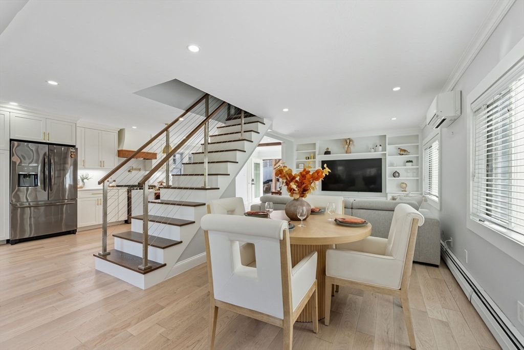 Dining room, Interior, Kitchen, Recessed Lighting, Stainless Steel Appliances, Wood Texture Flooring