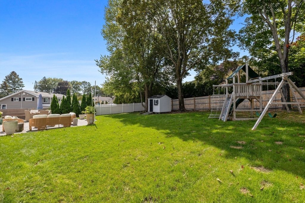 Backyard, Exterior, Playground