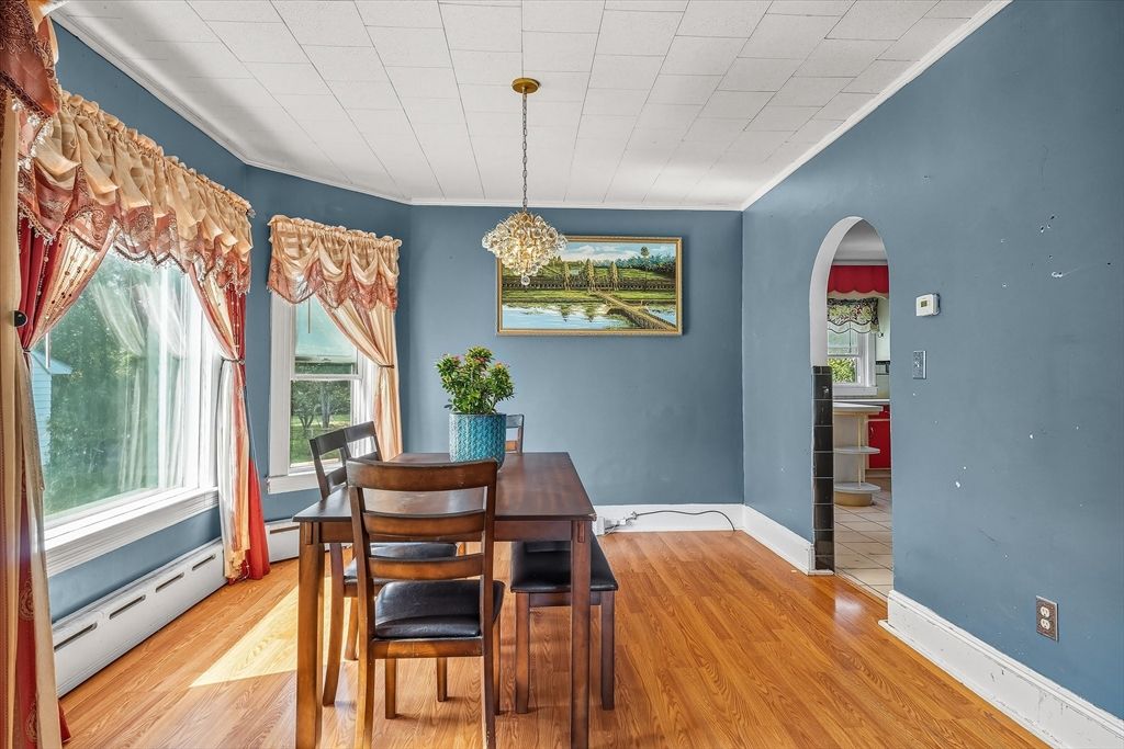 Dining room, Interior, Pendant Lights, Wood Texture Flooring