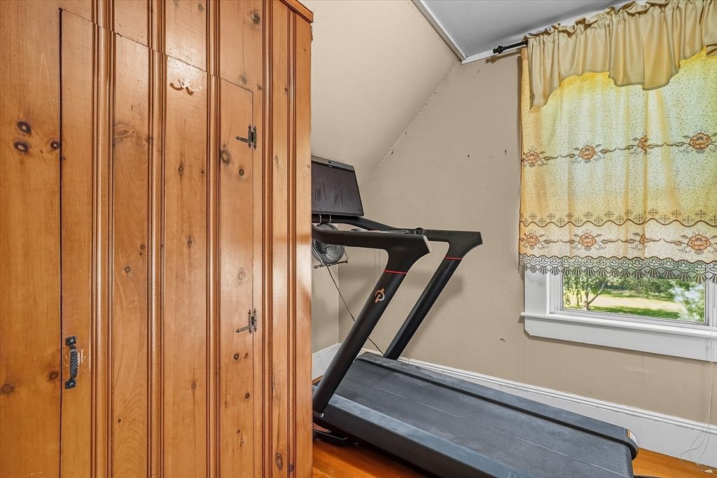 Fitness Equipment, Interior