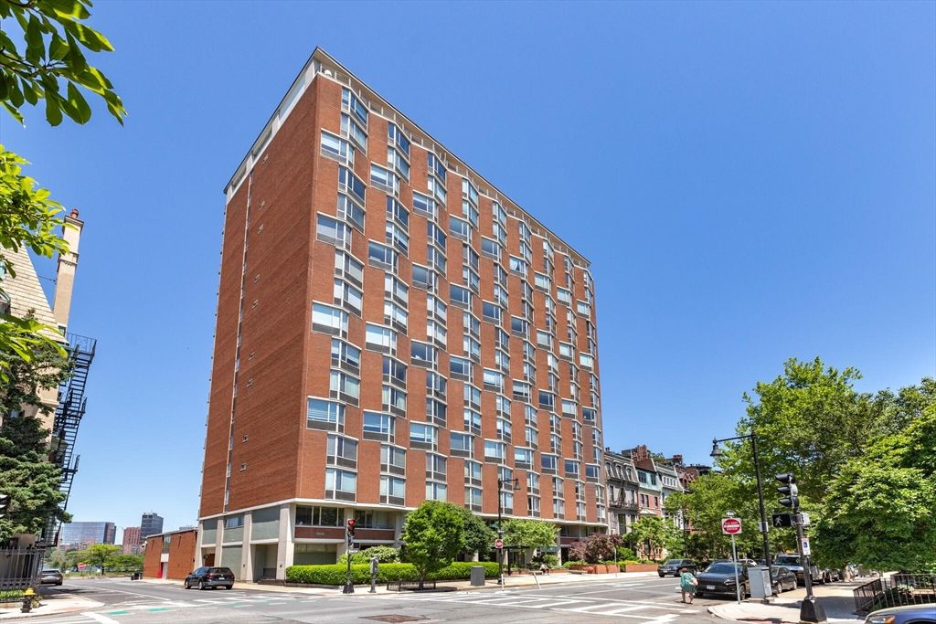Exterior, Facade, Condo Building