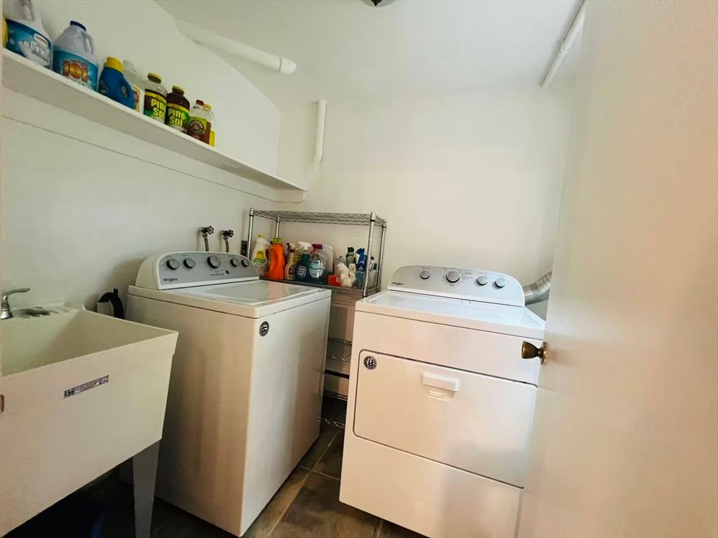 Interior, Washer