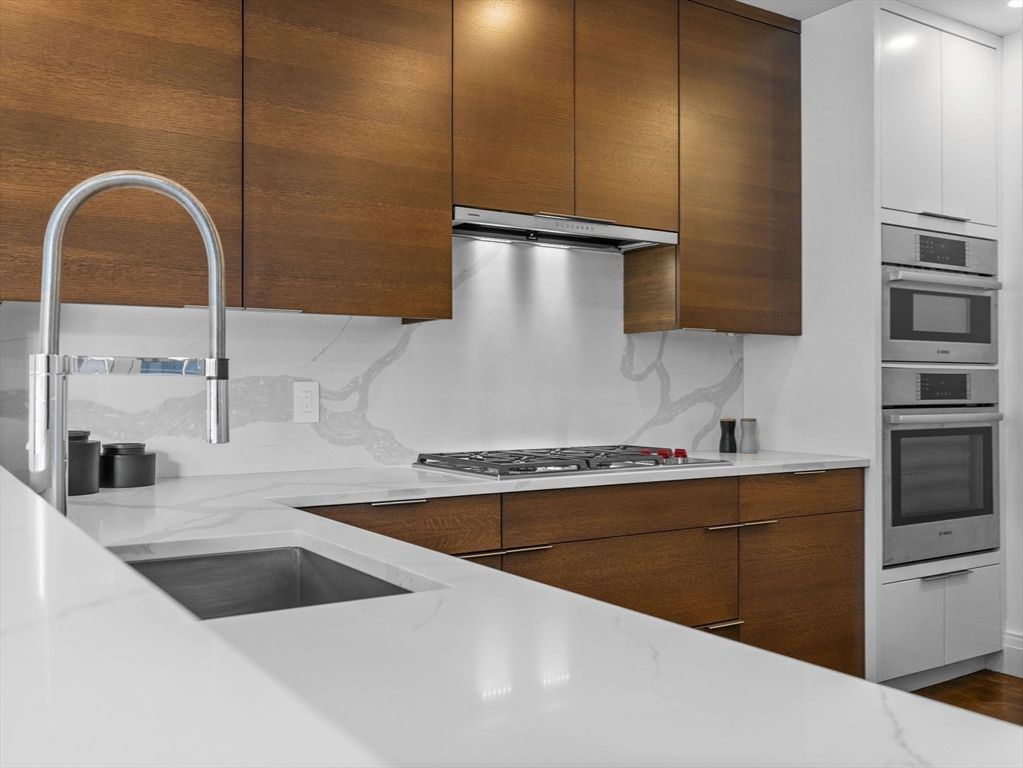 Interior, Kitchen, Stainless Steel Appliances