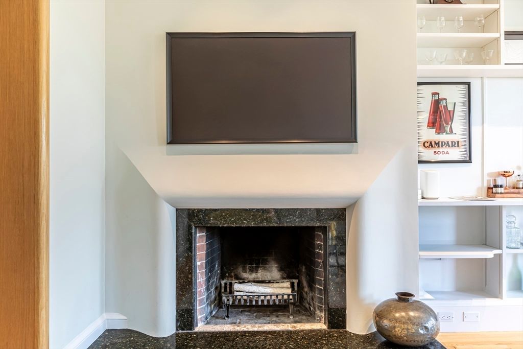 Fireplace, Interior