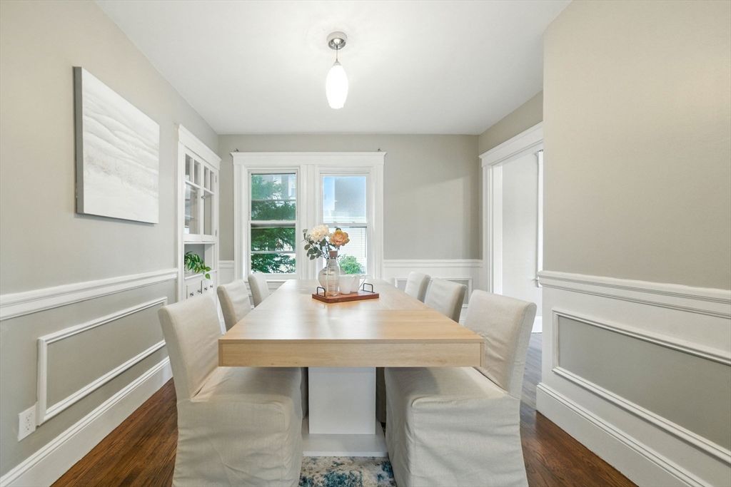Dining room, Interior, Wood Texture Flooring