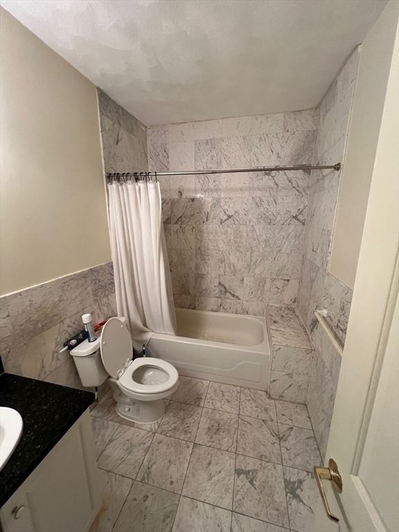 Bathroom, Interior, Marble, Marble Walls