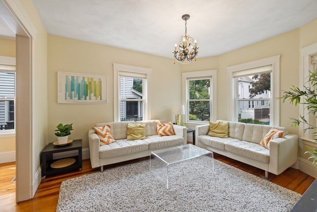 Chandelier, Interior, Living room, Wood Texture Flooring