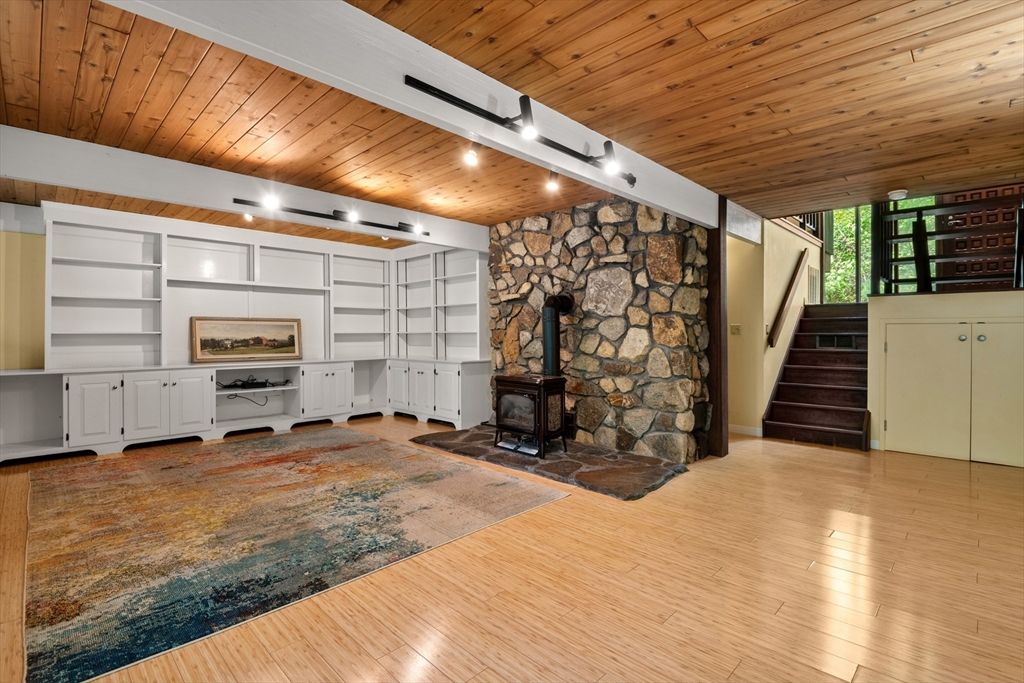 Fireplace, Interior, Kitchen, Stone Walls, Wooden Ceilings, Wood Texture Flooring