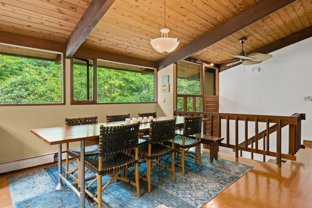 Dining room, Interior, Pendant Lights, Wooden Beams, Wooden Ceilings, Wood Texture Flooring
