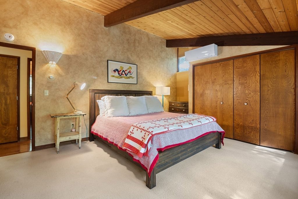 Bedroom, Interior, Wooden Beams, Wooden Ceilings