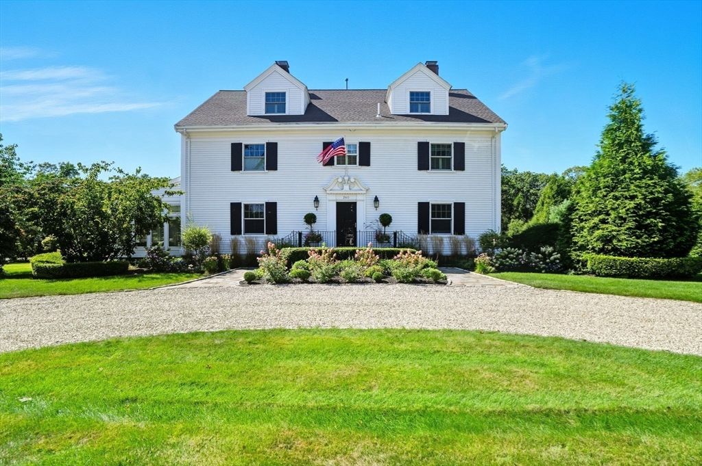 Backyard, Exterior, Facade, Georgian