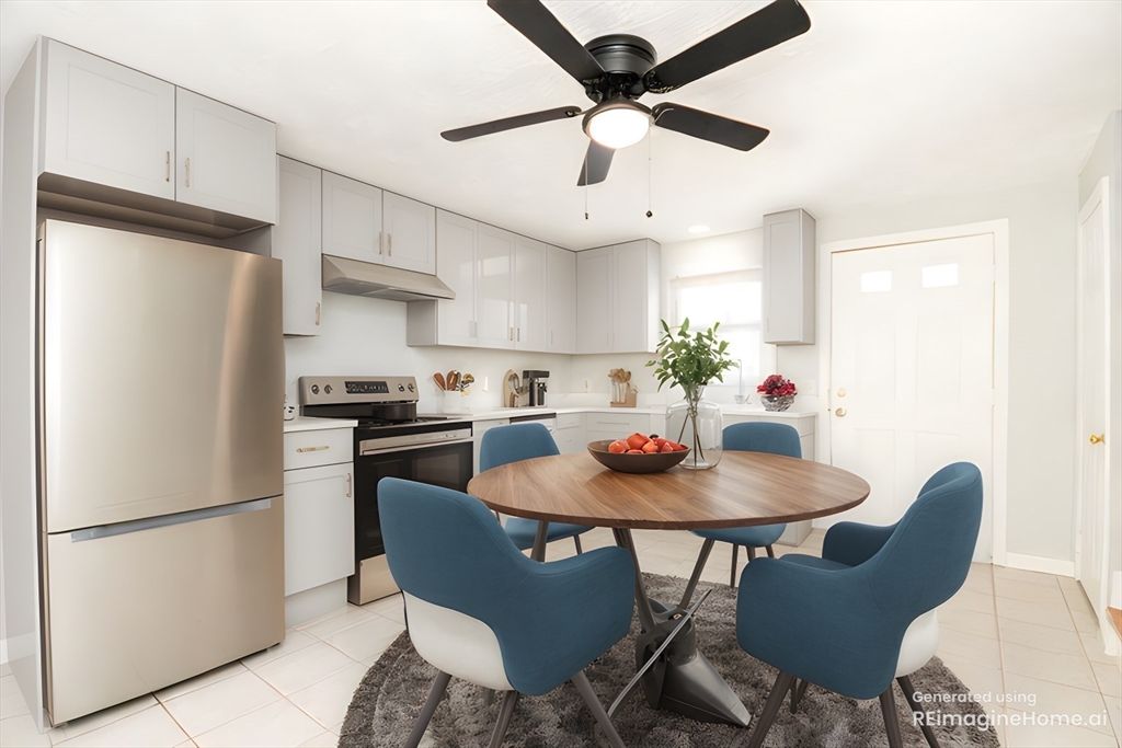 Dining room, Interior, Kitchen, Recessed Lighting, Stainless Steel Appliances