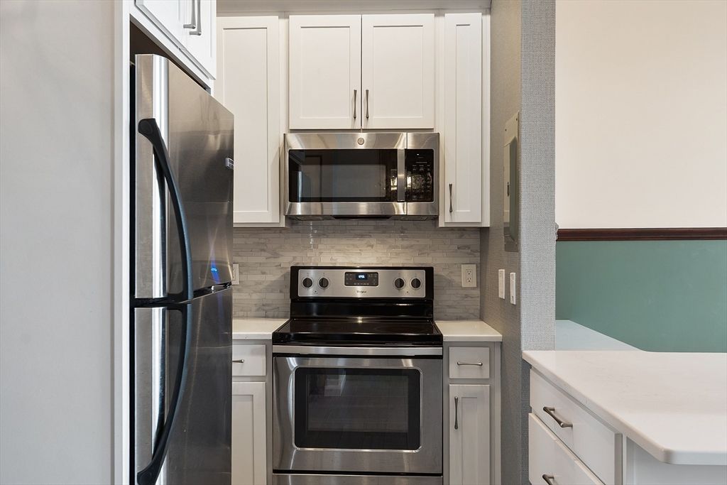 Interior, Kitchen, Stainless Steel Appliances