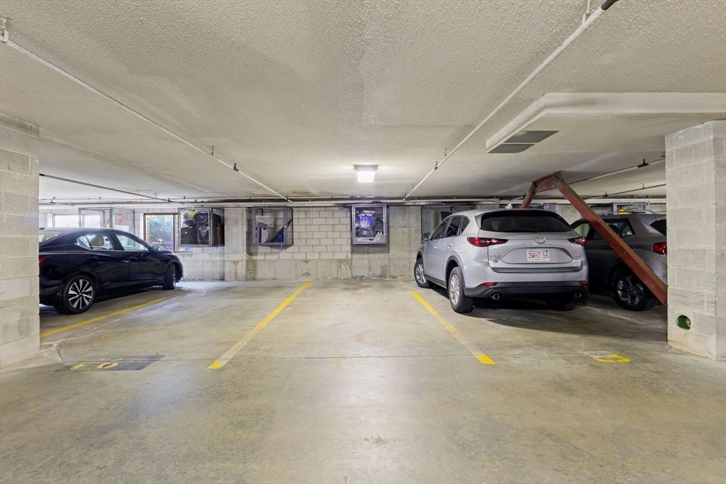 Garage, Interior, Stone Walls